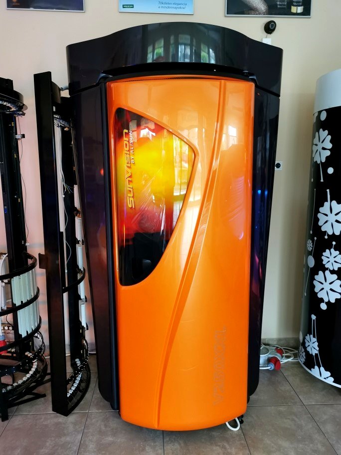 Repasované vertikálne solárium Alisun V250 XXL