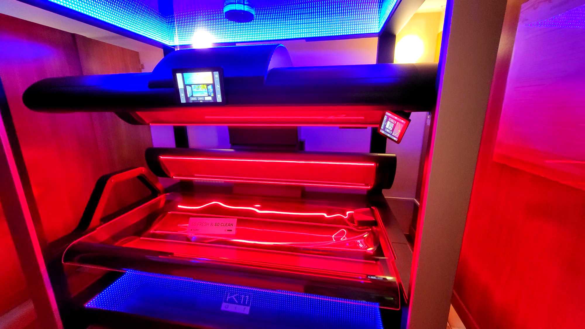 Repasované vertikálne solárium Megasun K11